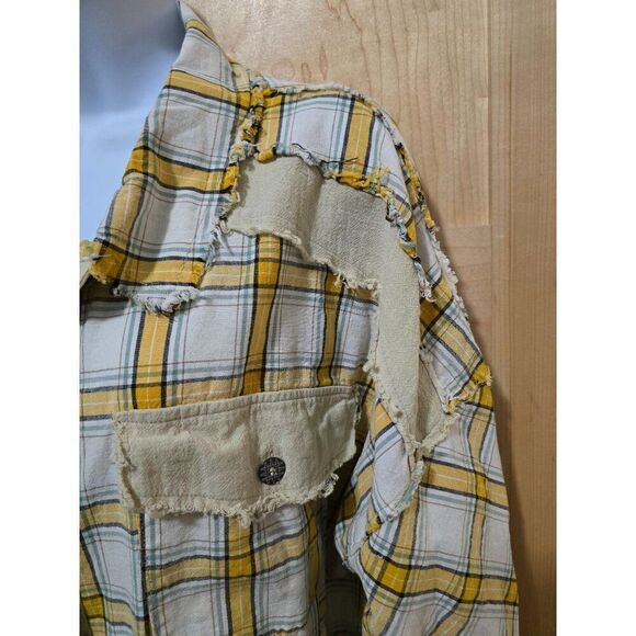 Pol Distressed Yellow & White Plaid Button-Up Shirt W Pockets & Ruffle Details - Picture 3 of 9